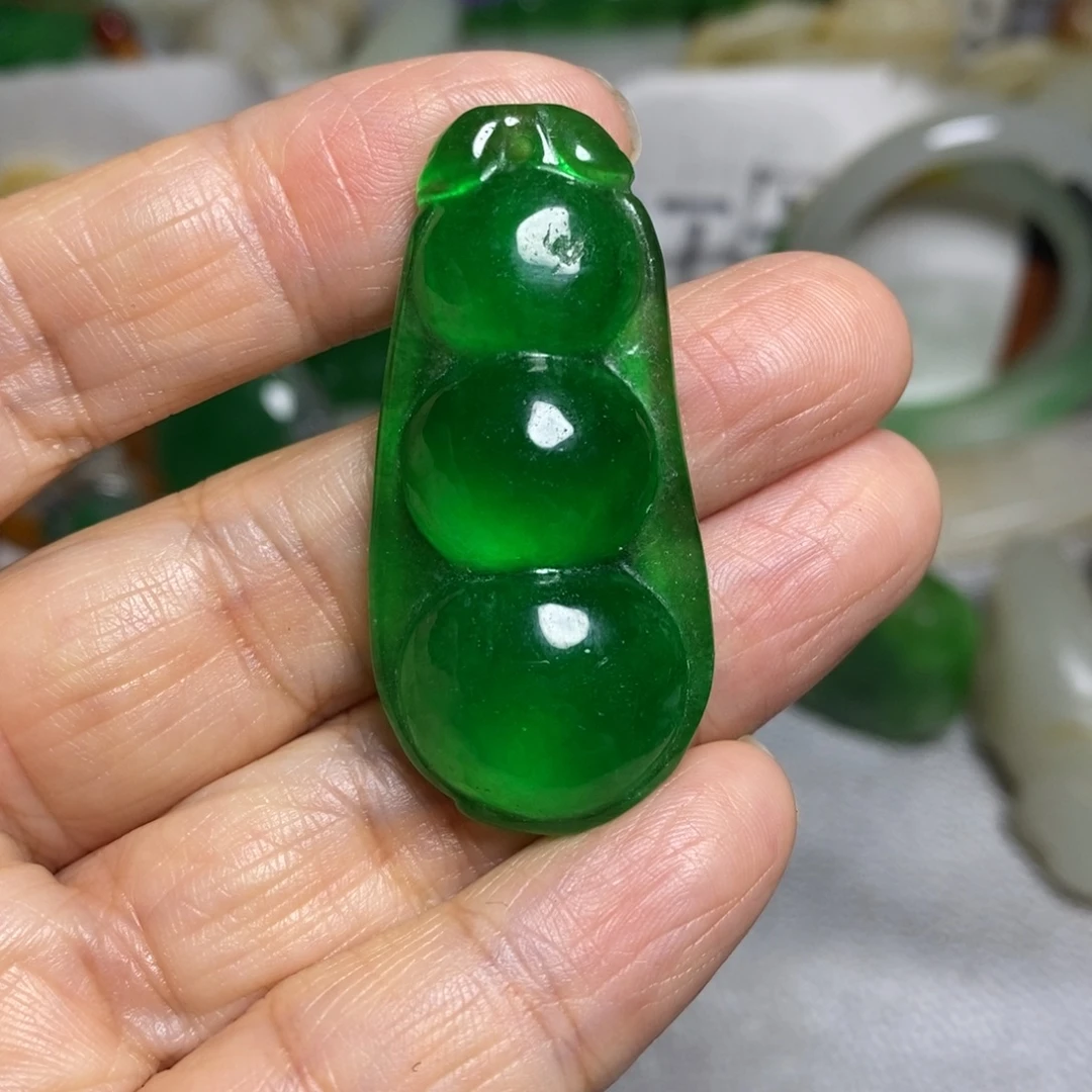 和田玉（糖玉）未镶嵌颈饰