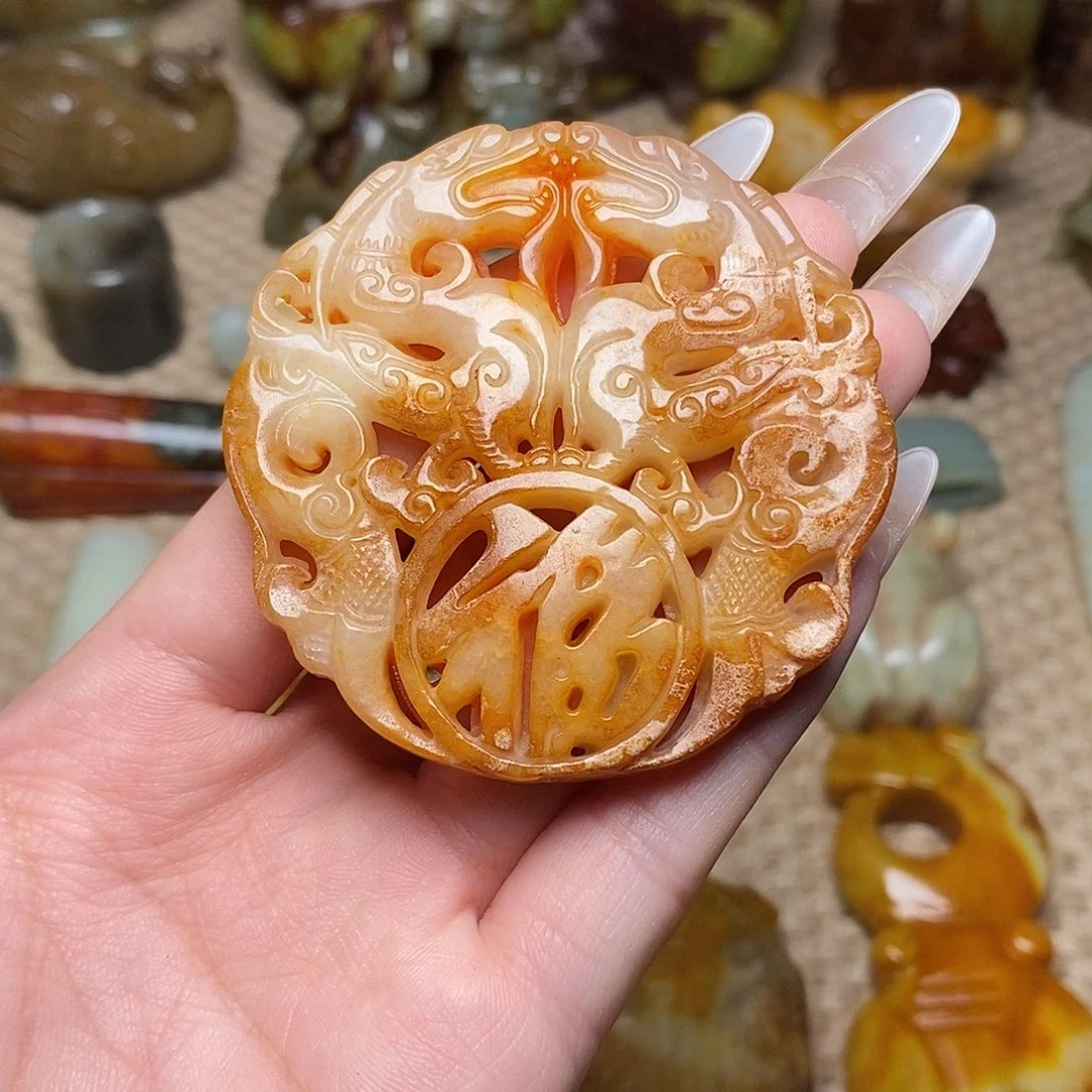 未镶嵌蛇纹石玉颈饰