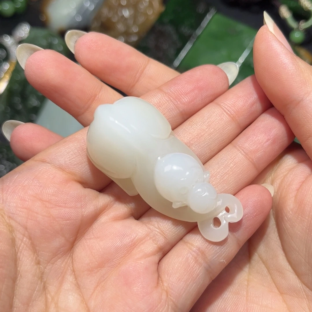 颈饰未镶嵌和田玉