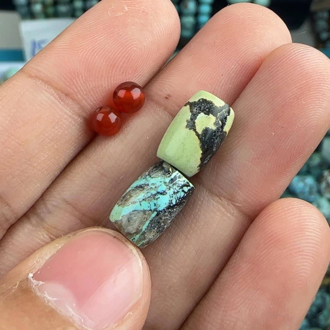 南红玛瑙未镶嵌配饰瑕疵