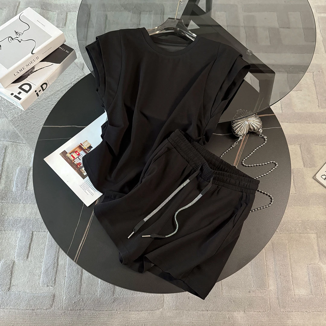 女夏季新款时尚运动休闲套装韩系宽松显瘦减龄圆领短袖短裤两件套