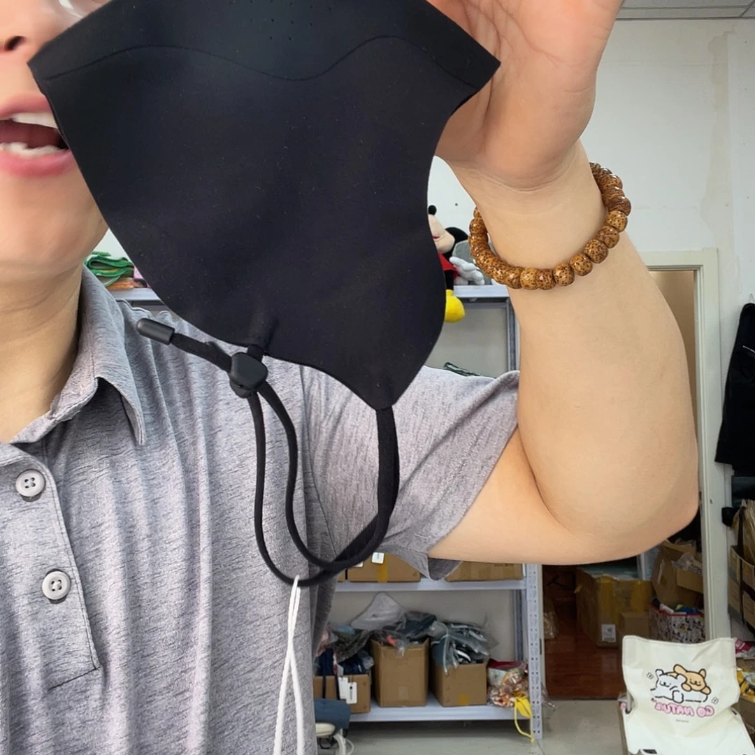 PU化妆包等产品和产品