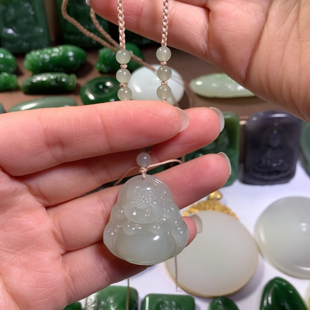 和田玉挂件未镶嵌