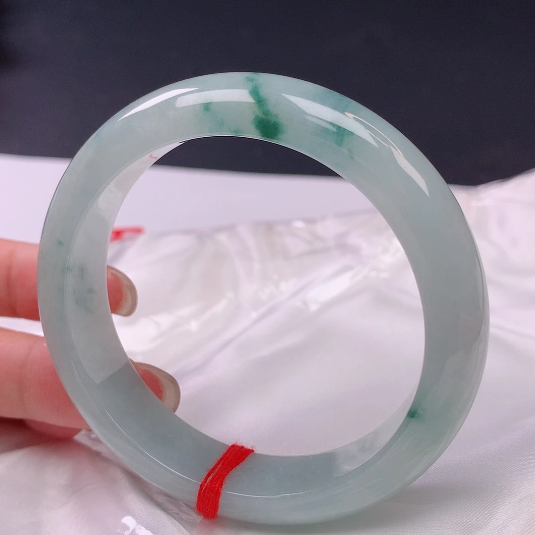 【闪购商品】未镶嵌手镯翡翠56