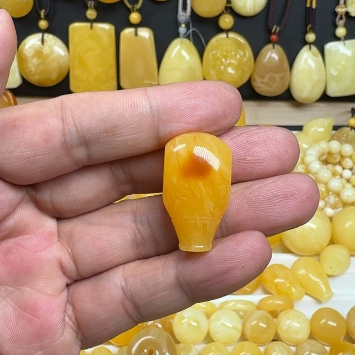 蜜蜡未镶嵌珠宝奇石鸿运当头三通18+