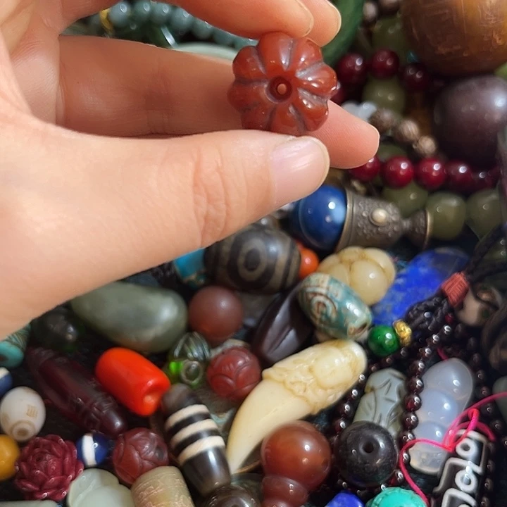 如***梦琉璃手工艺品欢迎光临