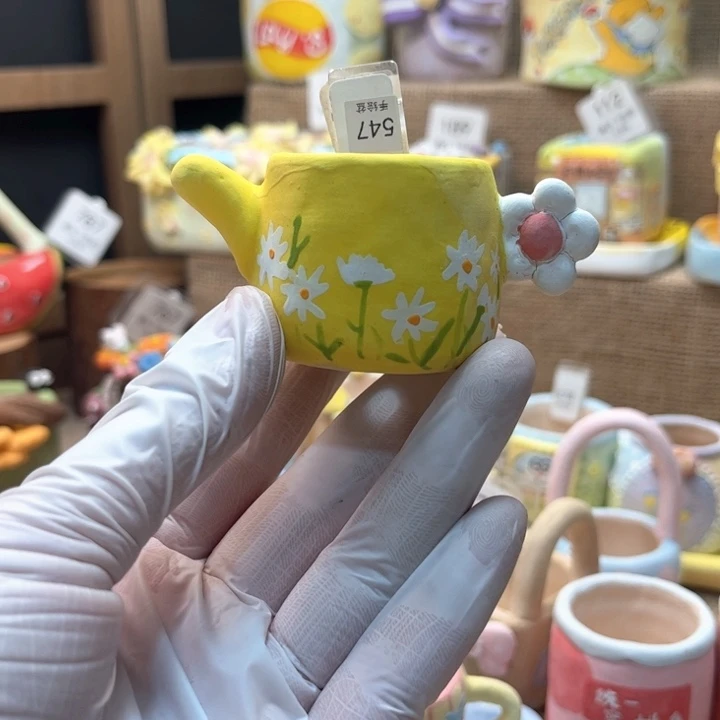 547花朵小壶花盆手绘图