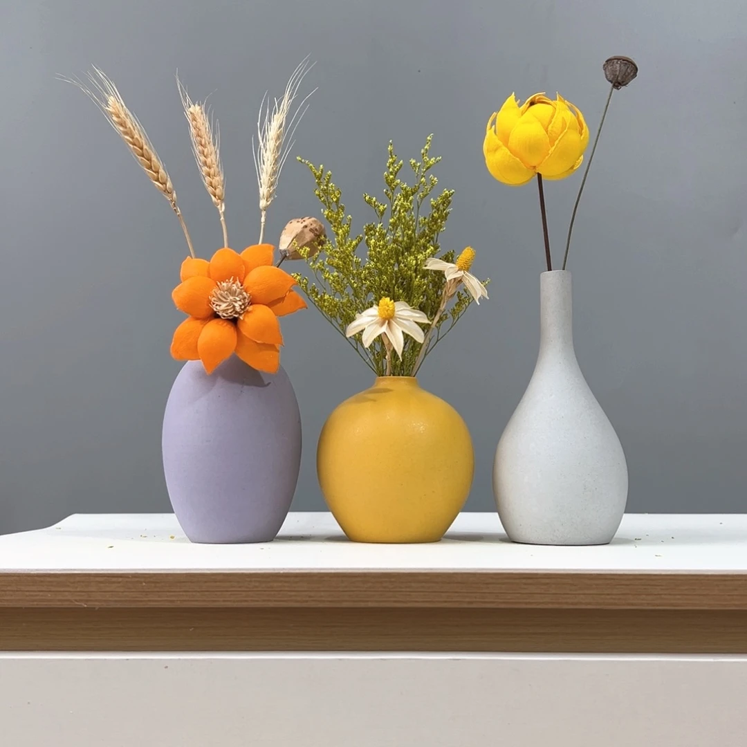 瓶花瓶带花高度20-30厘米左右