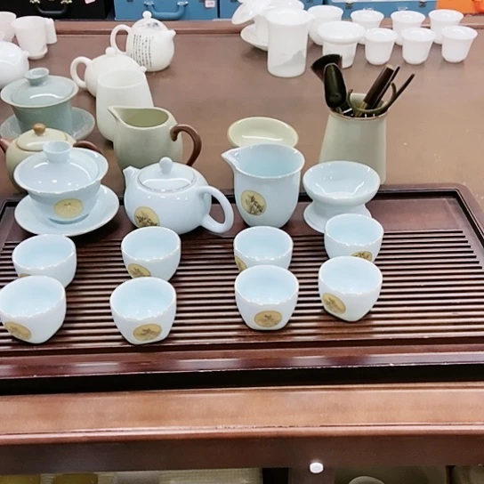 陶瓷家用简约办公盖碗西施13头雅致礼盒加56尺寸茶盘