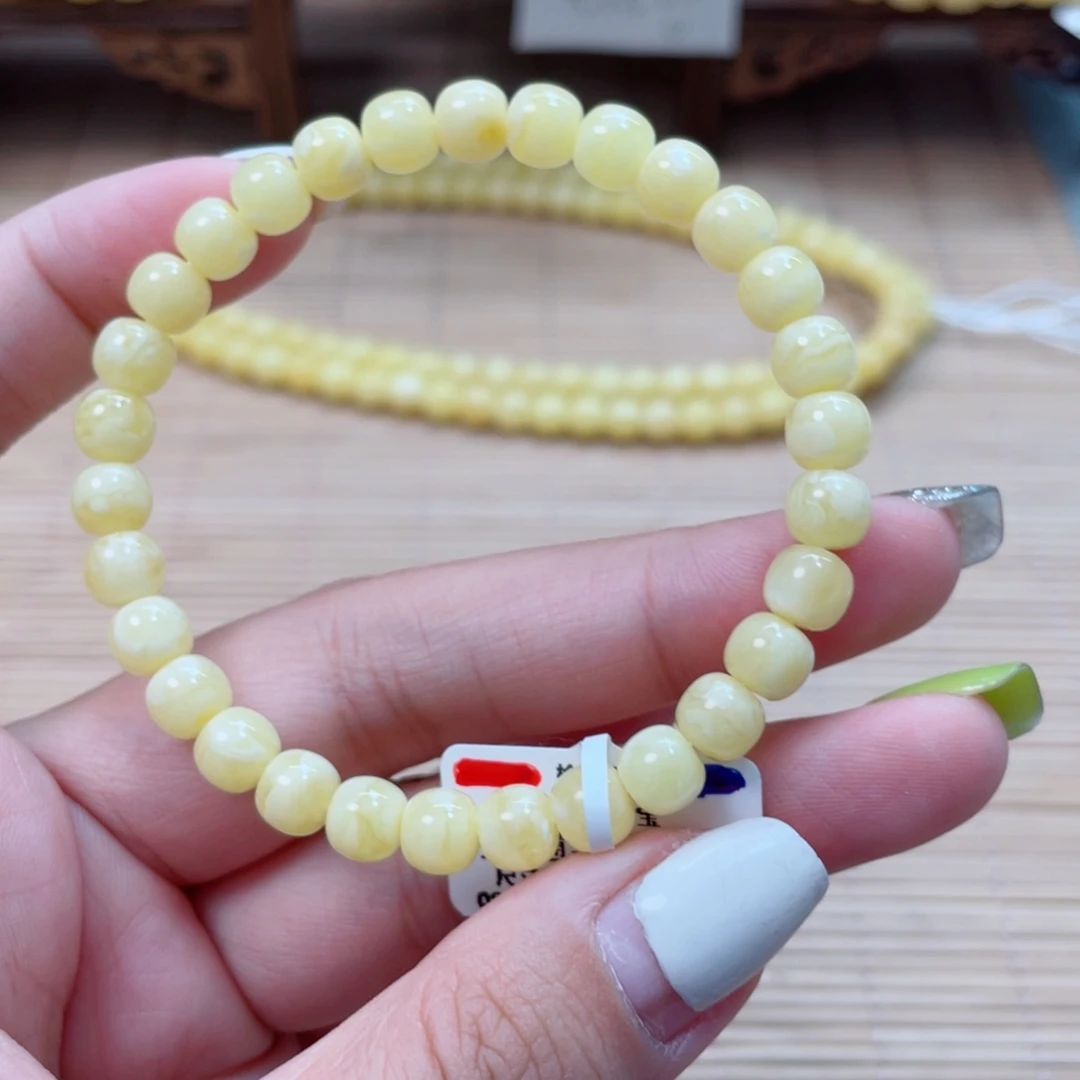 蜜蜡未镶嵌裸石蜜蜡1
