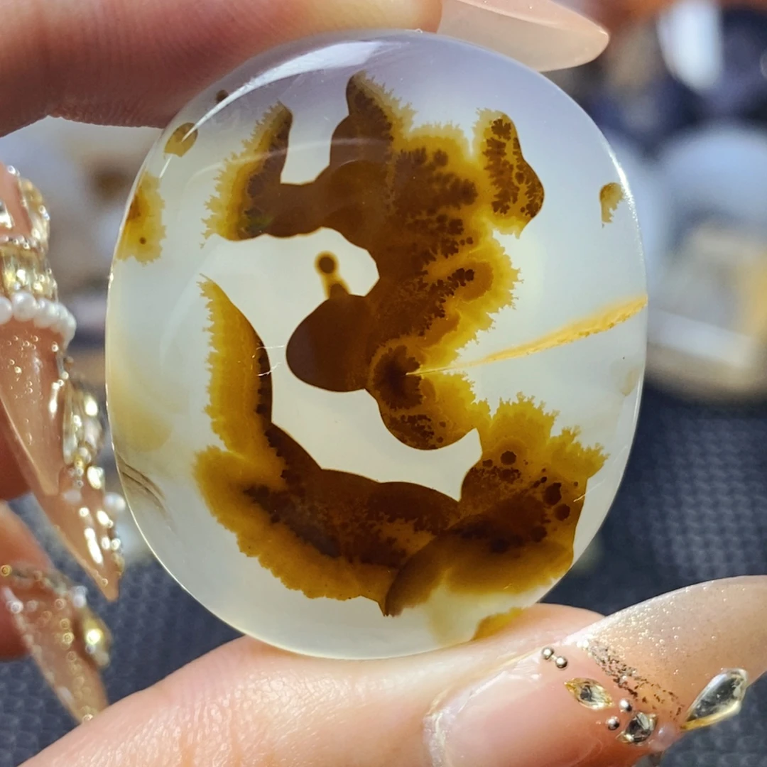 玛瑙/玉髓未镶嵌珠宝半成品