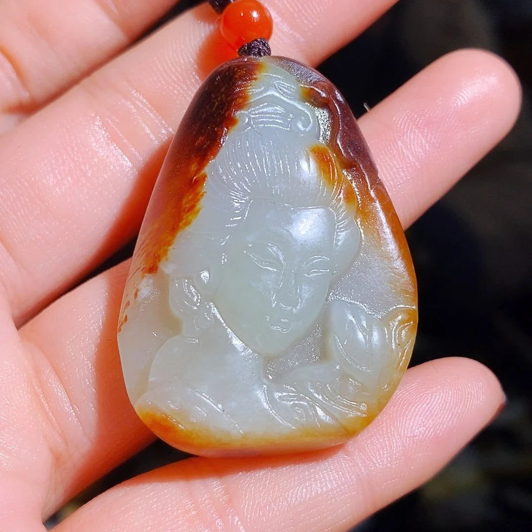 和田玉颈饰未镶嵌