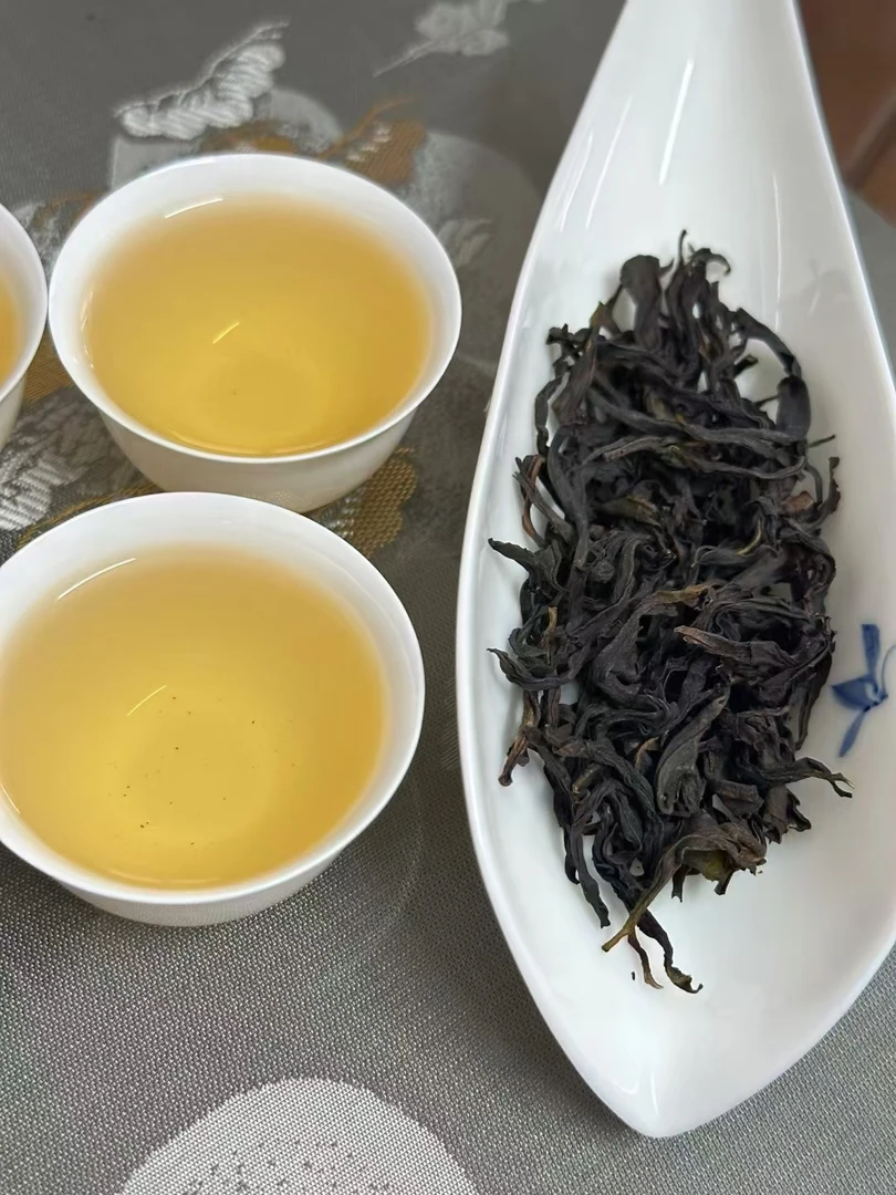 品鉴装，2025凤凰单丛茶（春鸭屎香）五雪银花香清香型高山甜水正宗