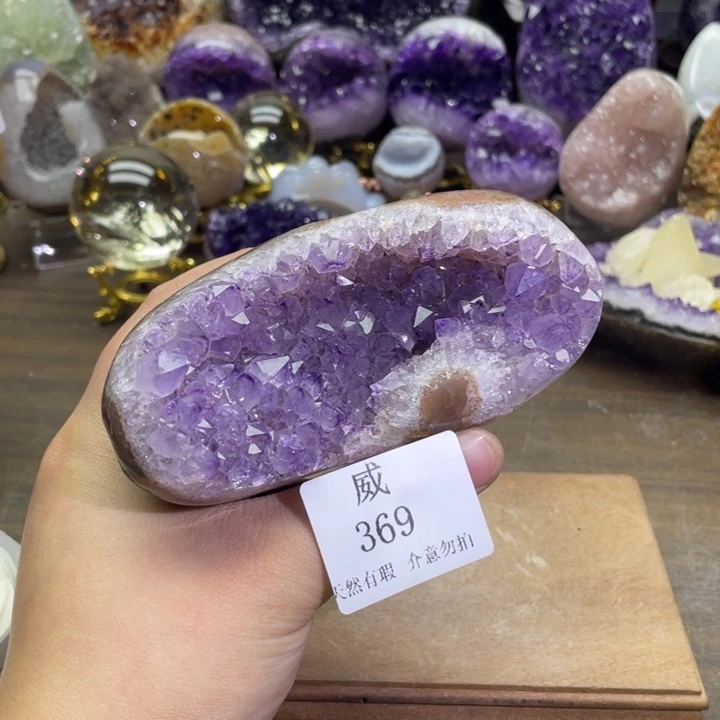 未镶嵌珠宝半成品水晶