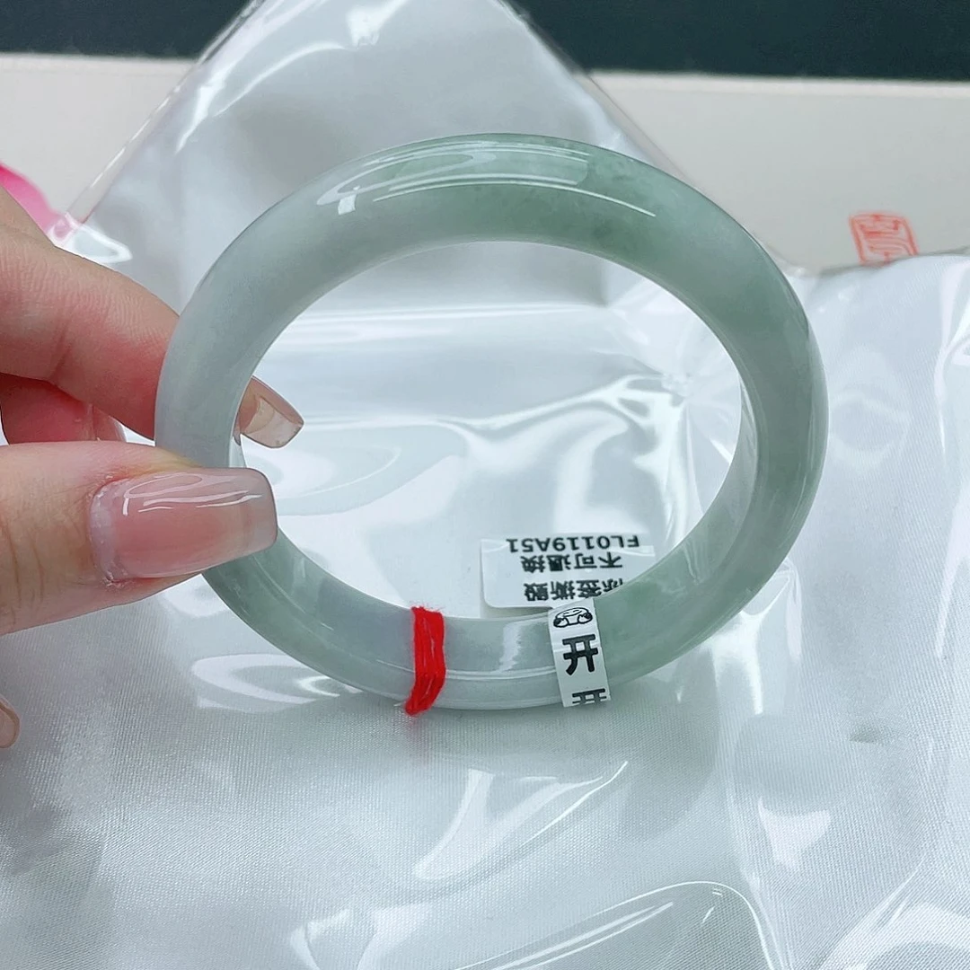 翡翠手镯未镶嵌正59.8