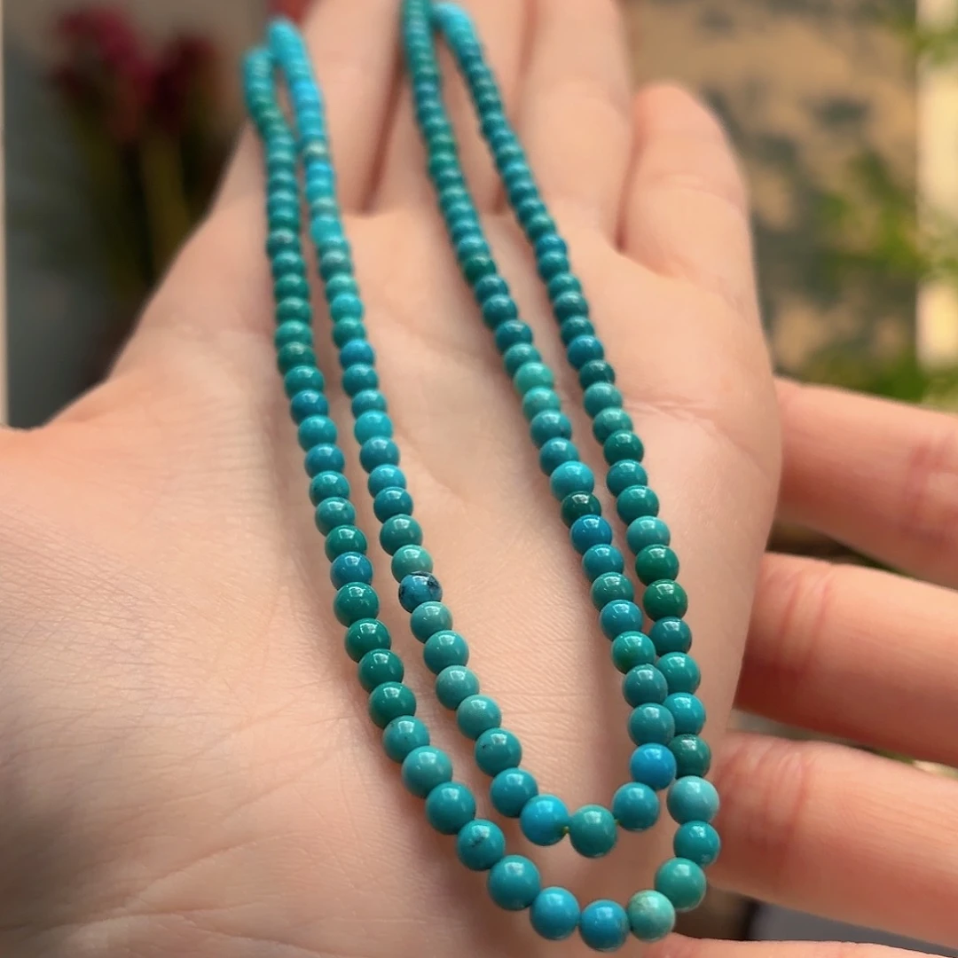 绿松石未镶嵌颈饰