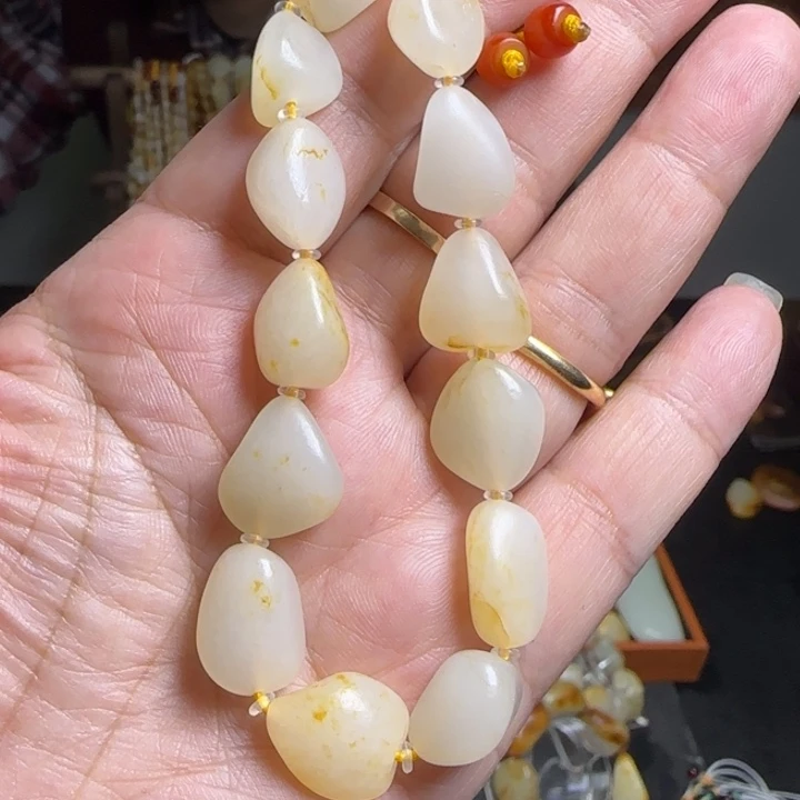 和田玉手链未镶嵌24.5克