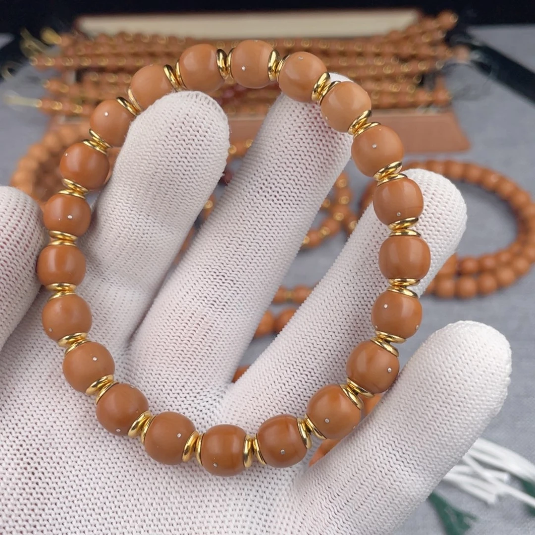 U***g吊坠猴头核桃金盾一条