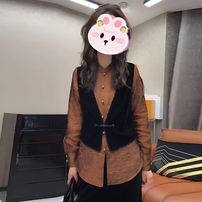 高级感气质假两件马甲叠穿衬衫女2025秋季新款盘扣立领设计感上衣