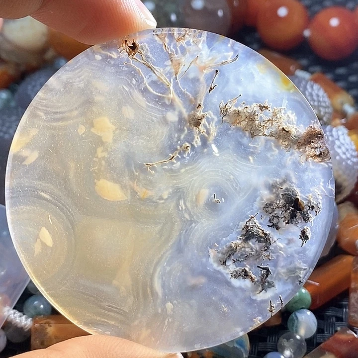 玛瑙/玉髓未镶嵌颈饰