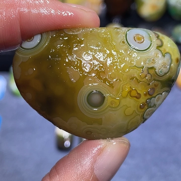 玛瑙/玉髓未镶嵌珠宝奇石