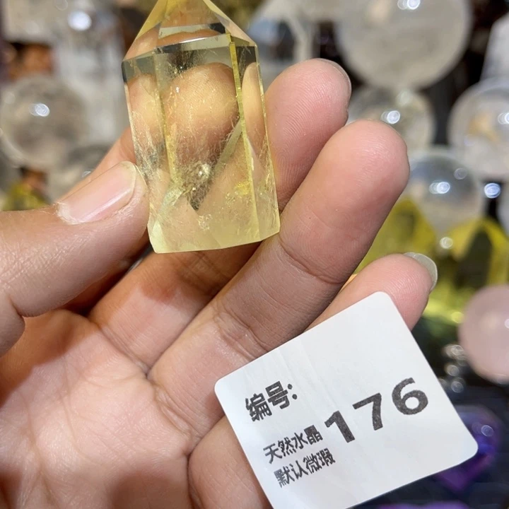 水晶摆件未镶嵌六棱柱