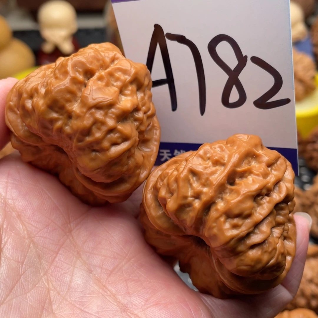 桃核把件蛤蟆头42