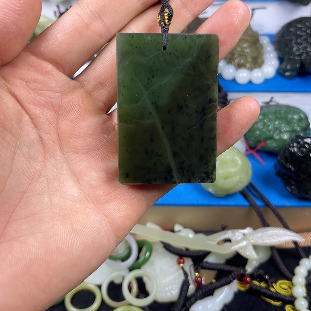 和田玉未镶嵌颈饰纯天然新疆和田玉玛纳斯碧玉牌子