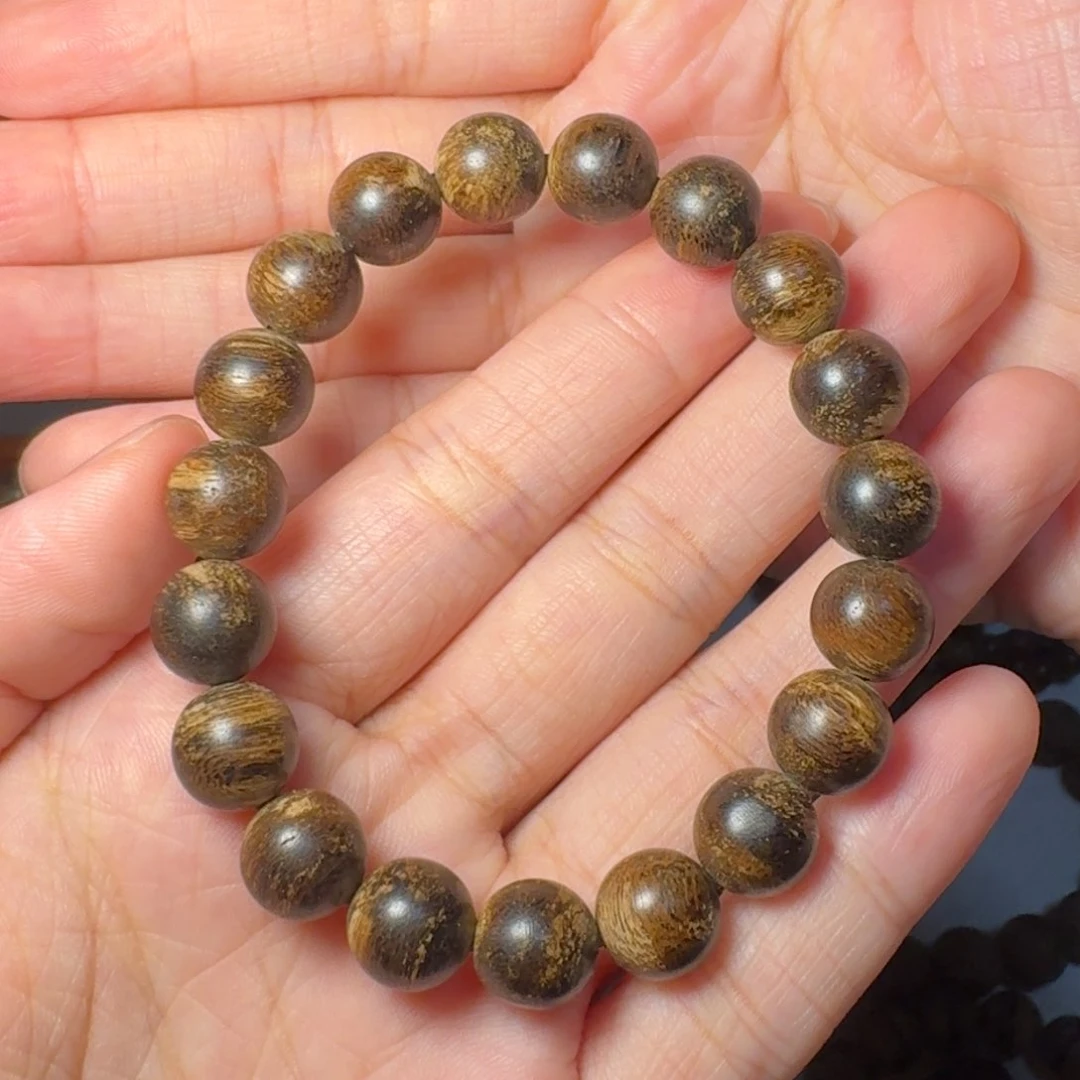 沉香碎屑沉香惠安红油蜜结10mm 12.4g 沉水