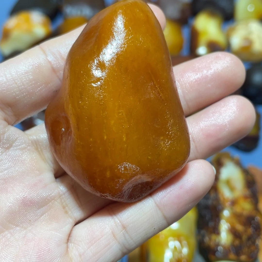 定制琥珀未镶嵌波罗的海原石