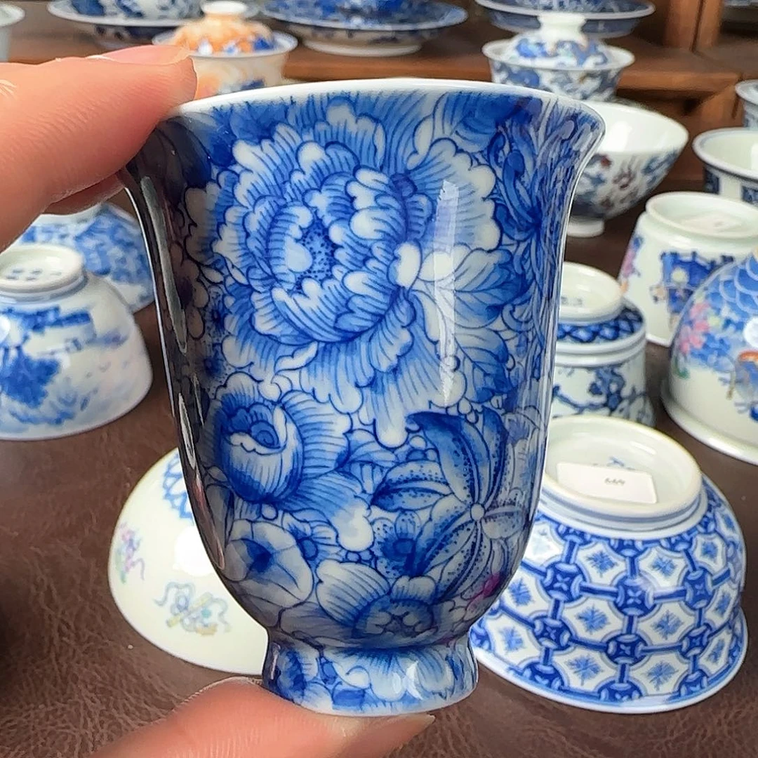 杯青花釉下万花闻香杯