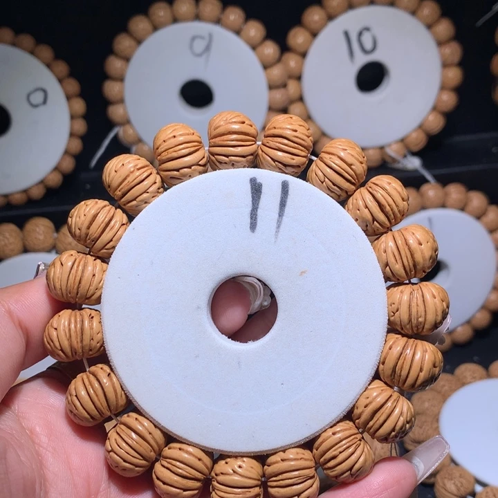 手串桃核脐中脐三道筋