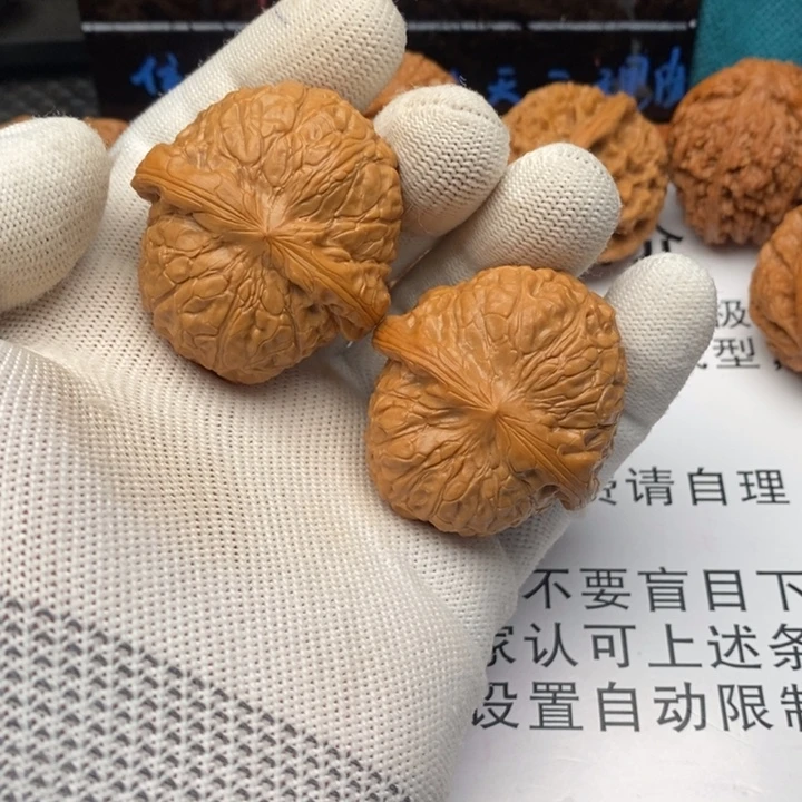 张***X文玩核桃把件34南瓜