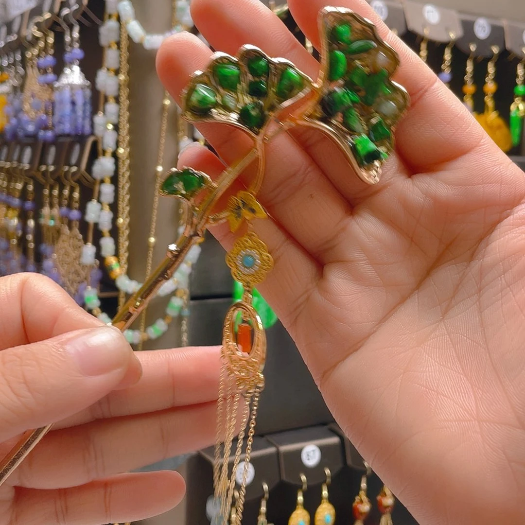 翡翠合金耳饰翡翠