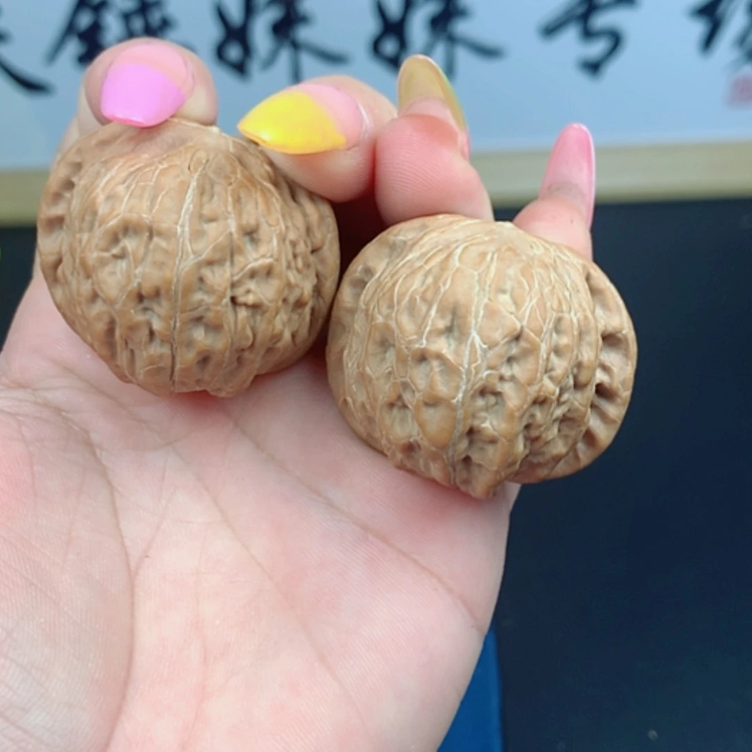 【闪购商品】吊坠文玩核桃云**巅38