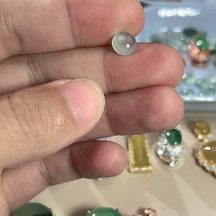 翡翠裸石缅料A货翡翠