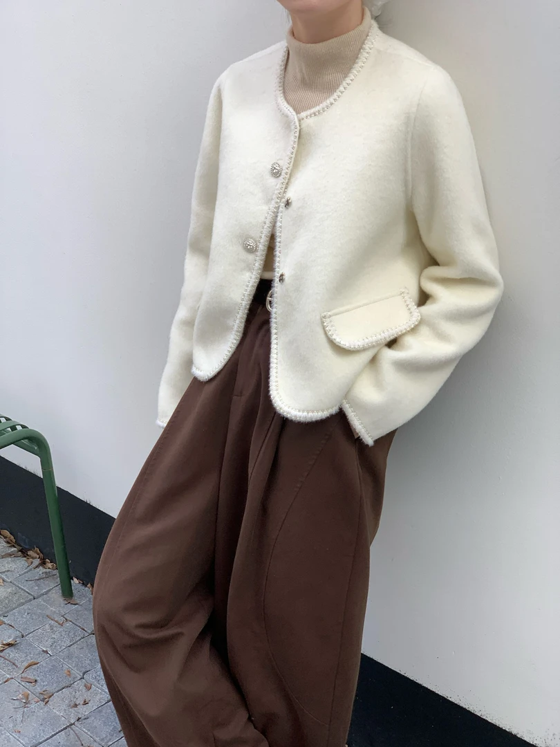 9610女式羊毛大衣秋冬短款