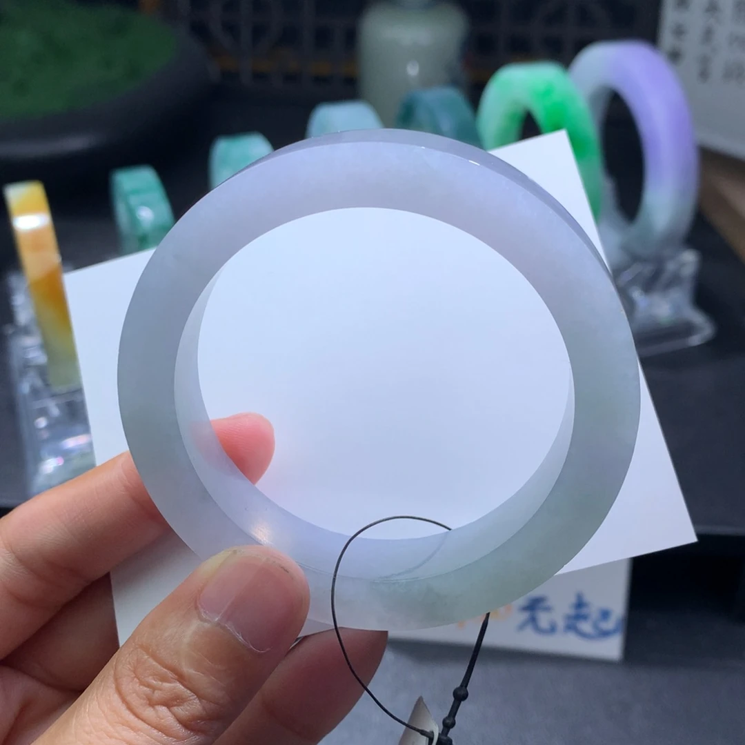 未镶嵌手镯定制翡翠