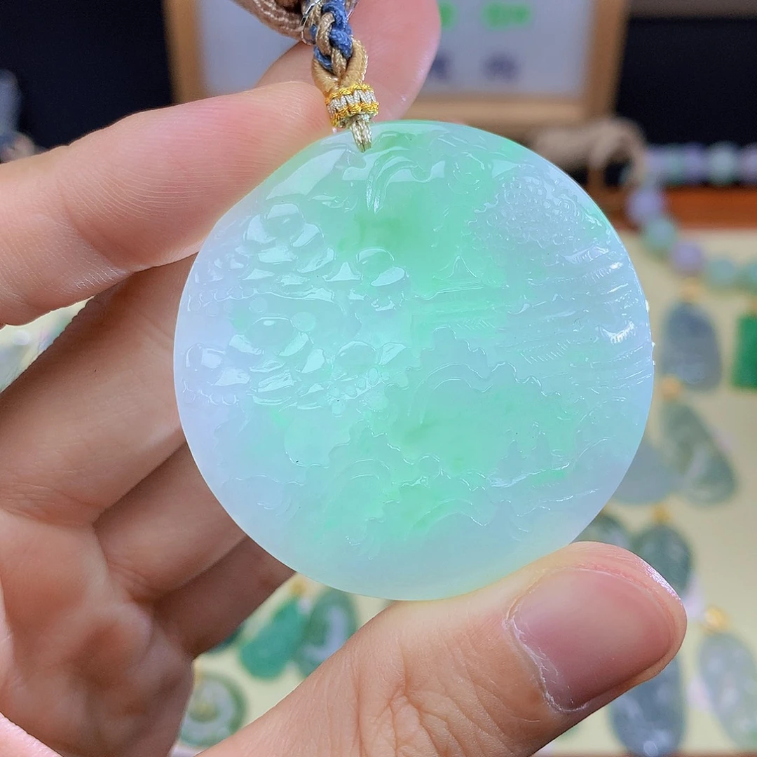 颈饰未镶嵌翡翠翡翠