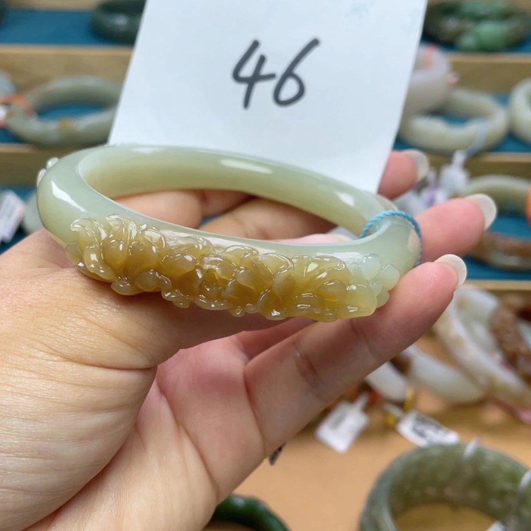 未镶嵌手镯和田玉圈口63