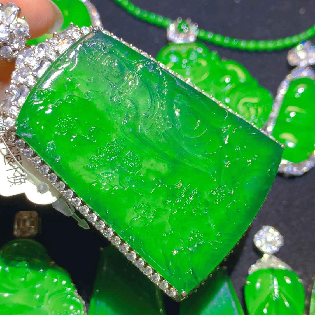 翡翠银S925镶嵌颈饰