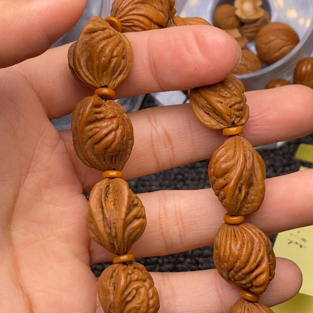 秦岭山脉龙纹桃核 11