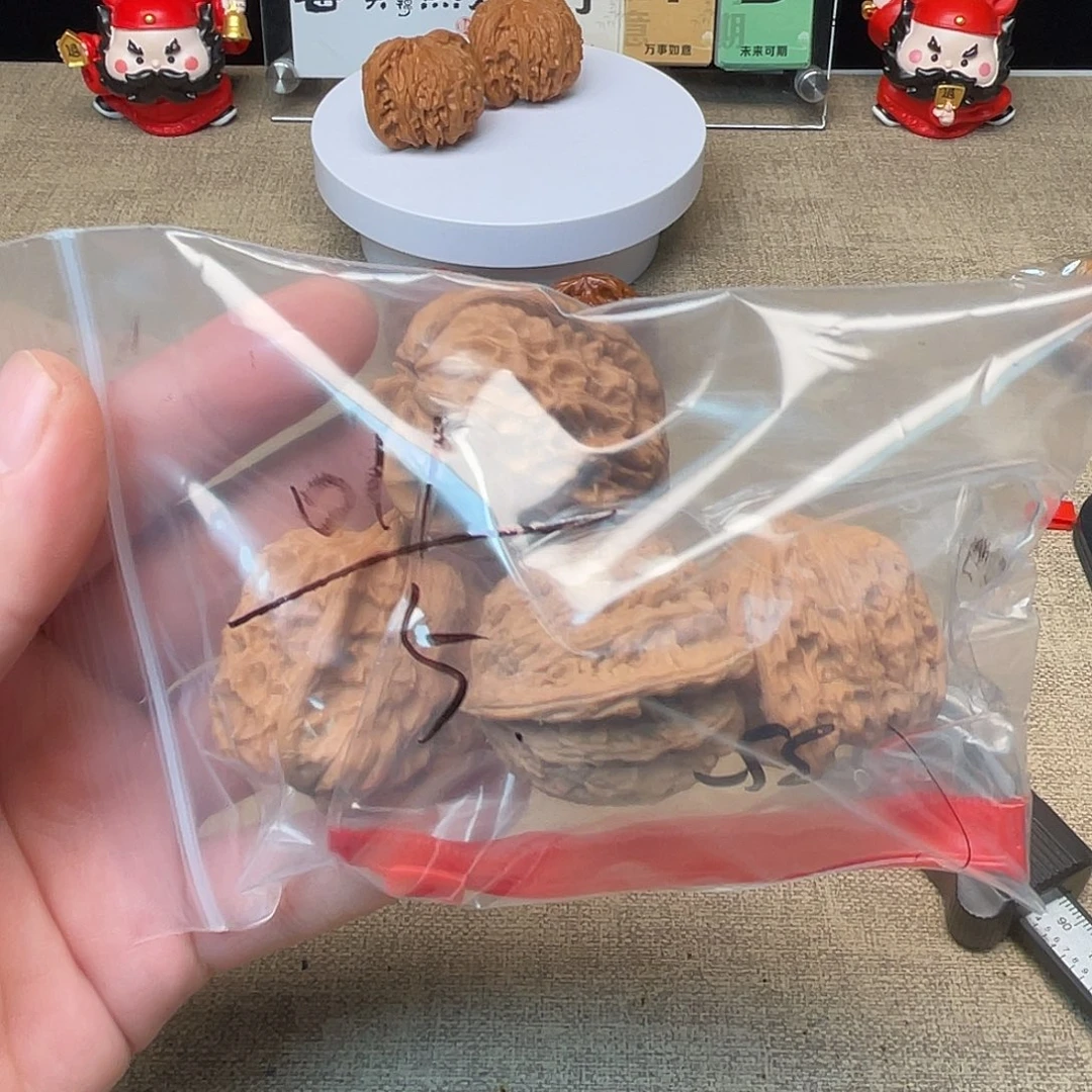 吊坠文玩核桃密纹➕北京官帽