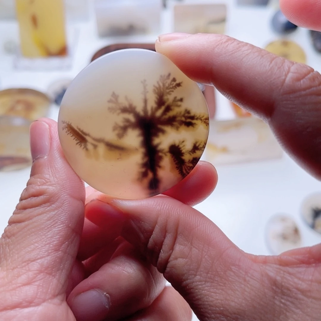 【闪购商品】玛瑙/玉髓未镶嵌珠宝半成品