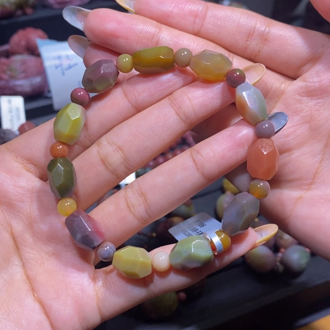 【闪购商品】玛瑙/玉髓手串未镶嵌盐源玛瑙