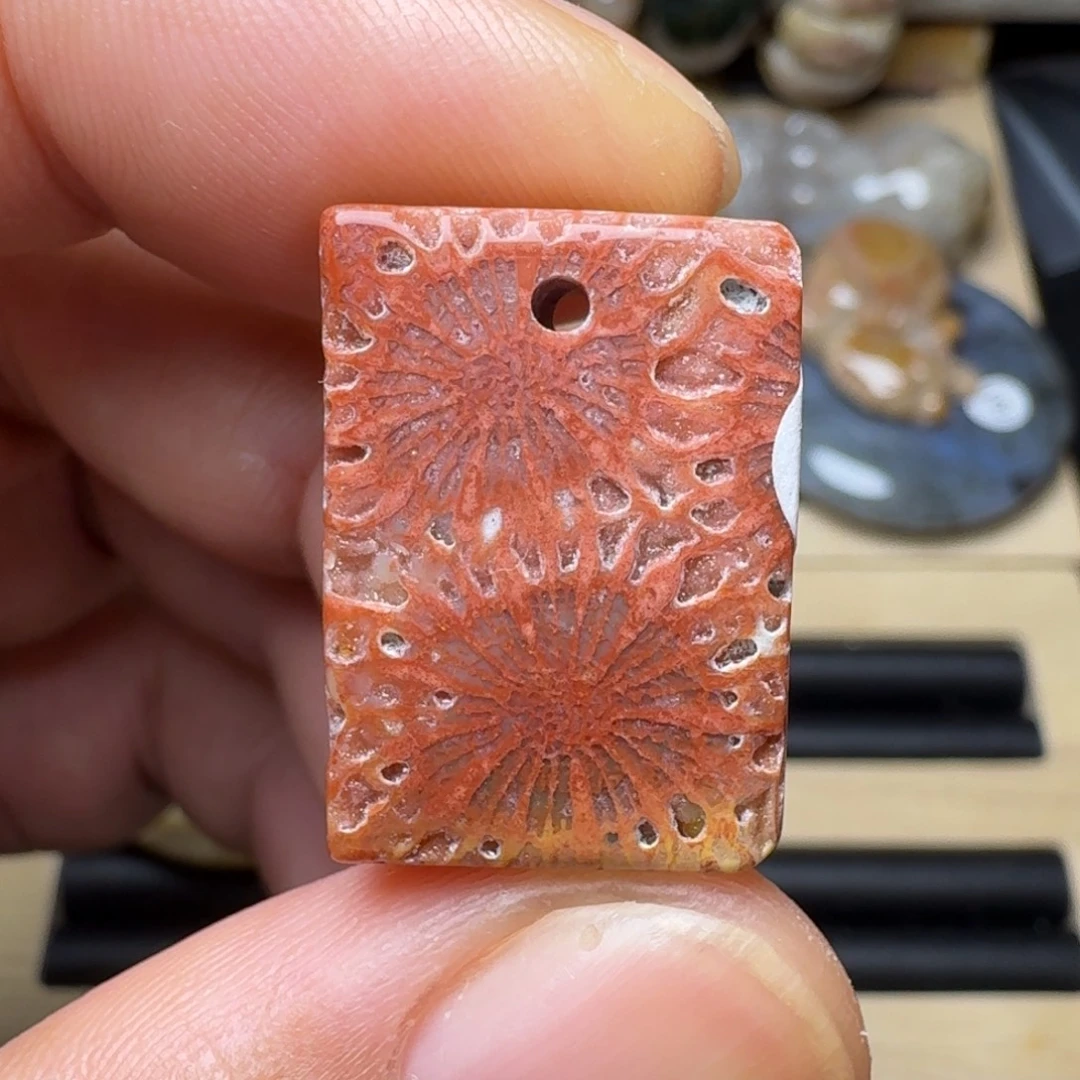 硅化玉未镶嵌纯天然色有机玉石保真色