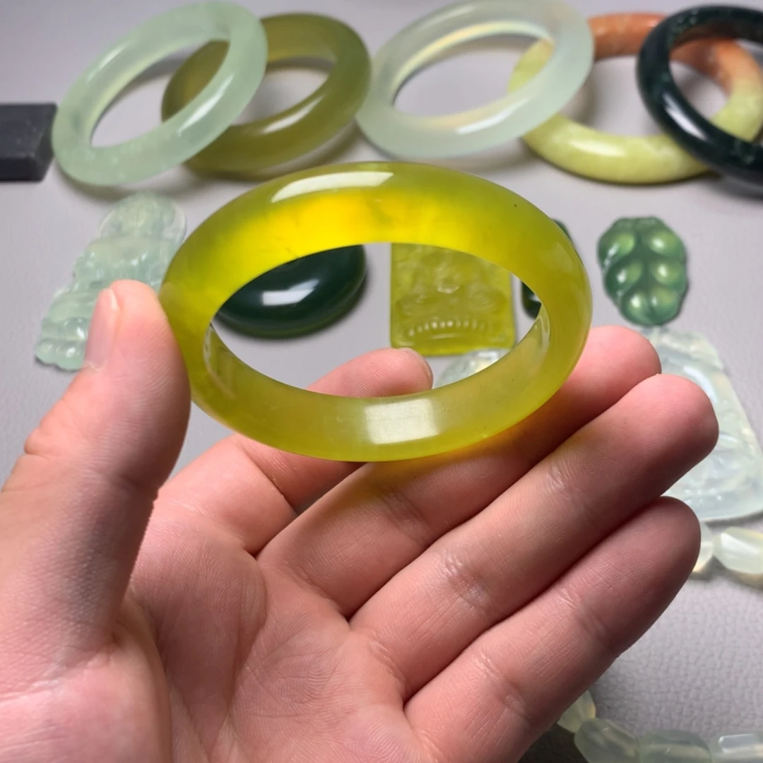 【闪购商品】蛇纹石玉未镶嵌53