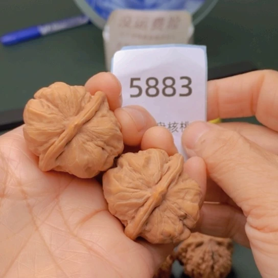 把件文玩核桃35蛤蟆头6883