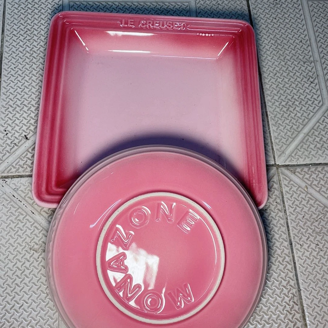 瓷片瑕疵明显 不影响使用