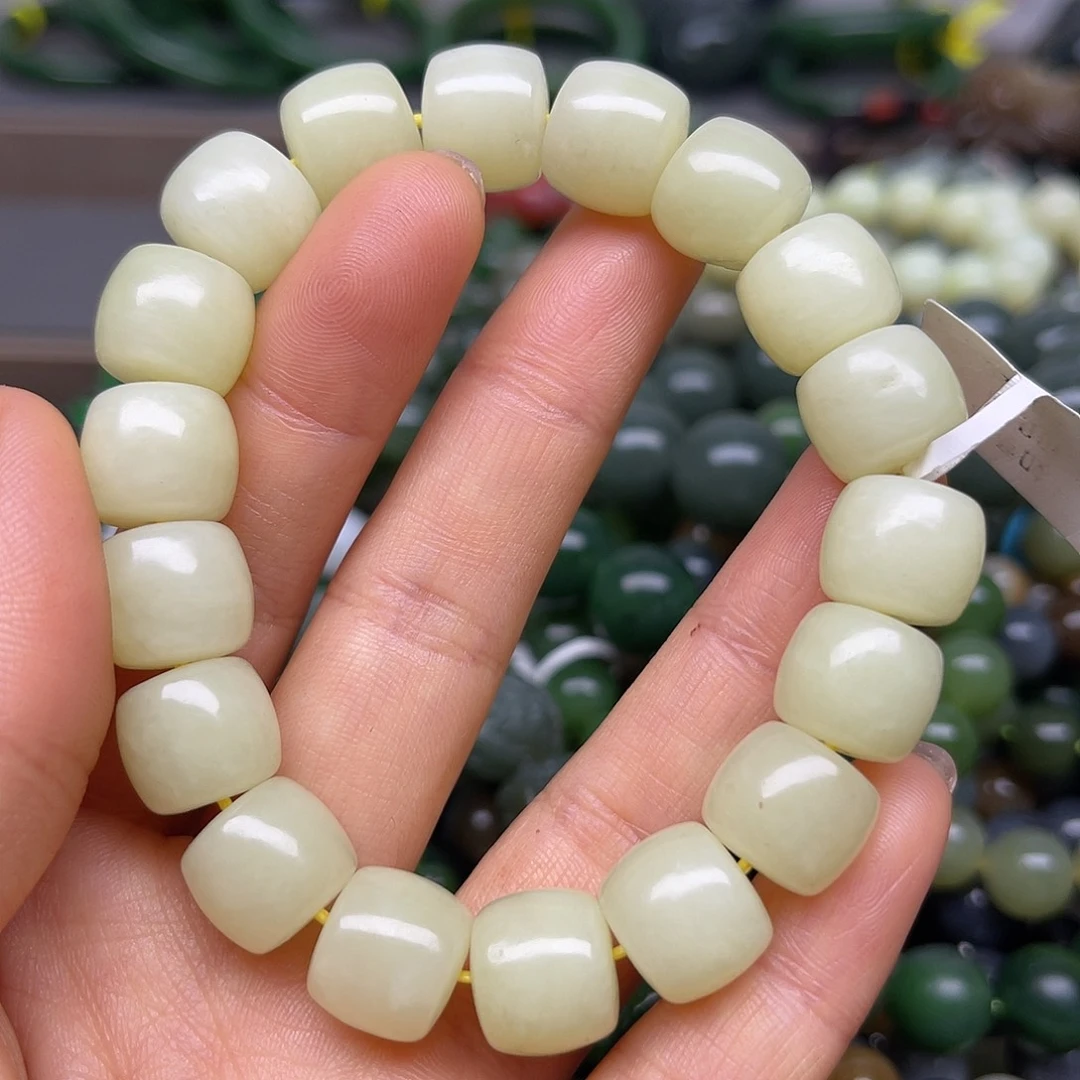 和田玉未镶嵌手链